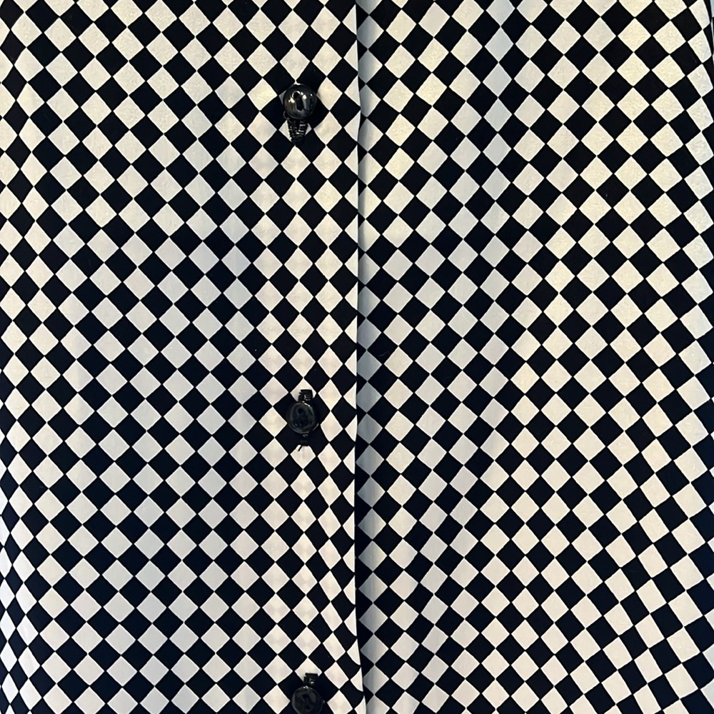 Willi Smith 100% Silk Blouse Black and White Diamond pattern Size 16 - Picture 4 of 7